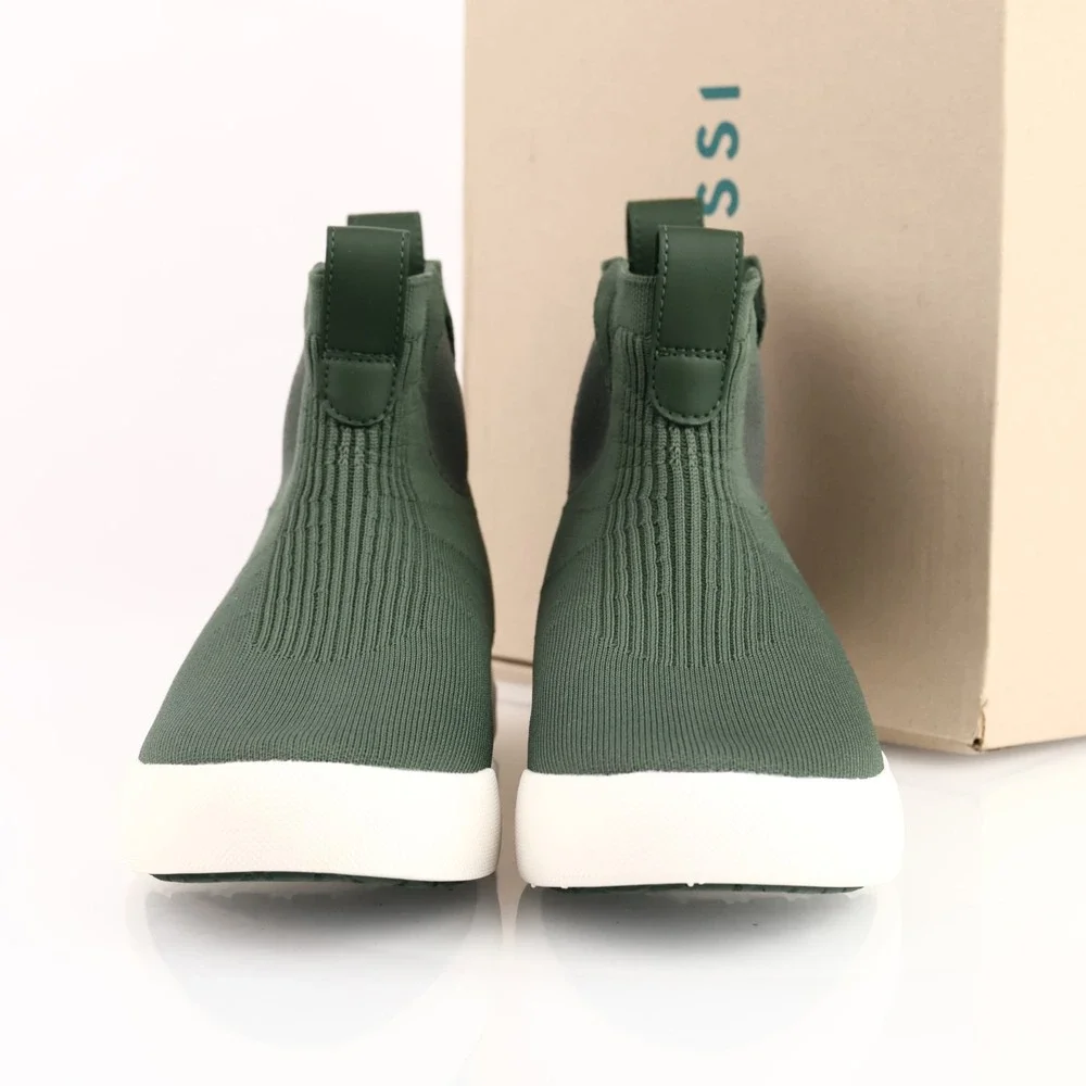 Vessi Womens Weekend Chelsea Sneaker Boots Size 8 Waterproof Green Shoe Booties